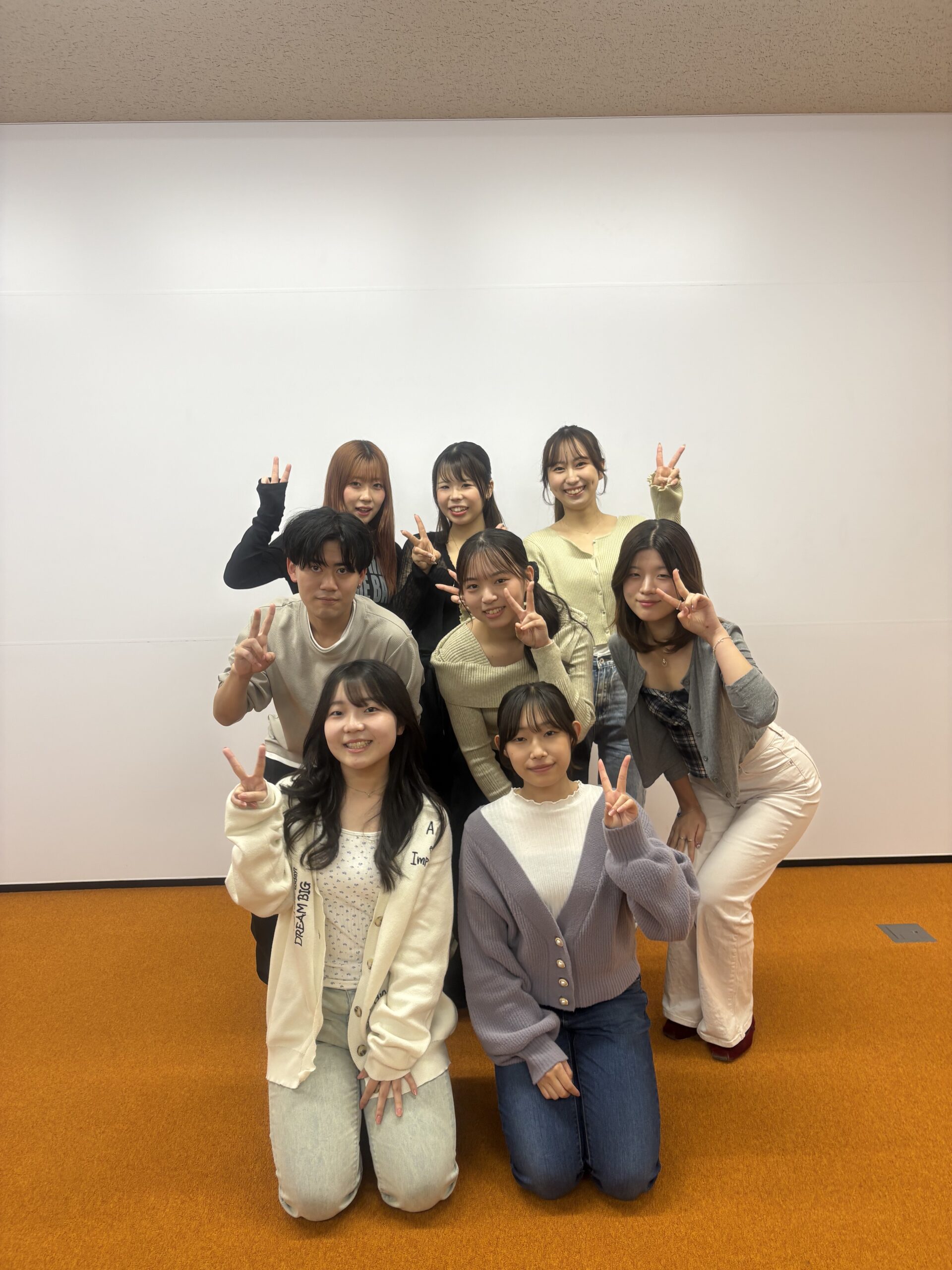 group-img